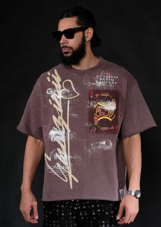 GUNZINII / BROWN KING OF HEARTS TEE
