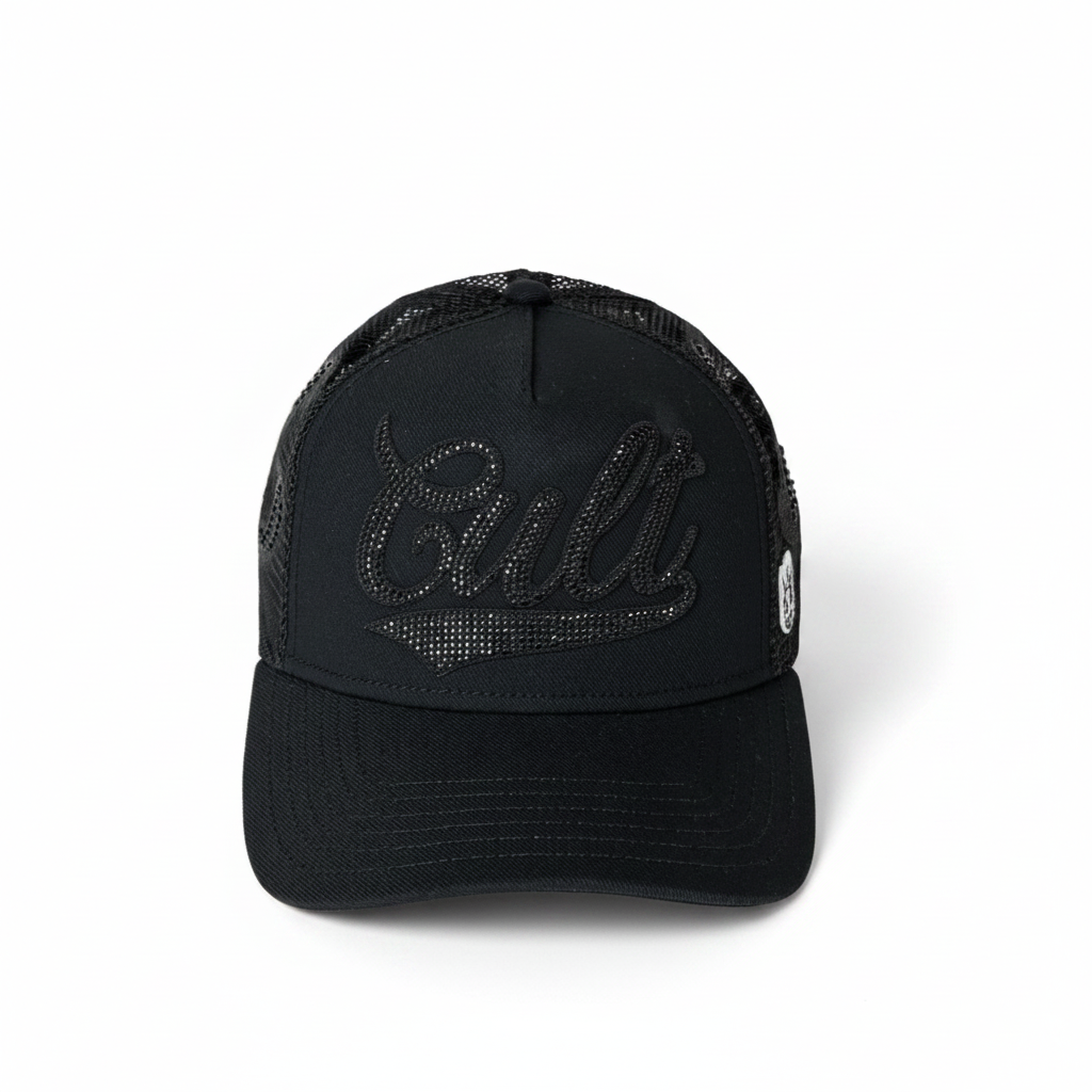 CULT MESH PAISLEY TRUCKER HAT