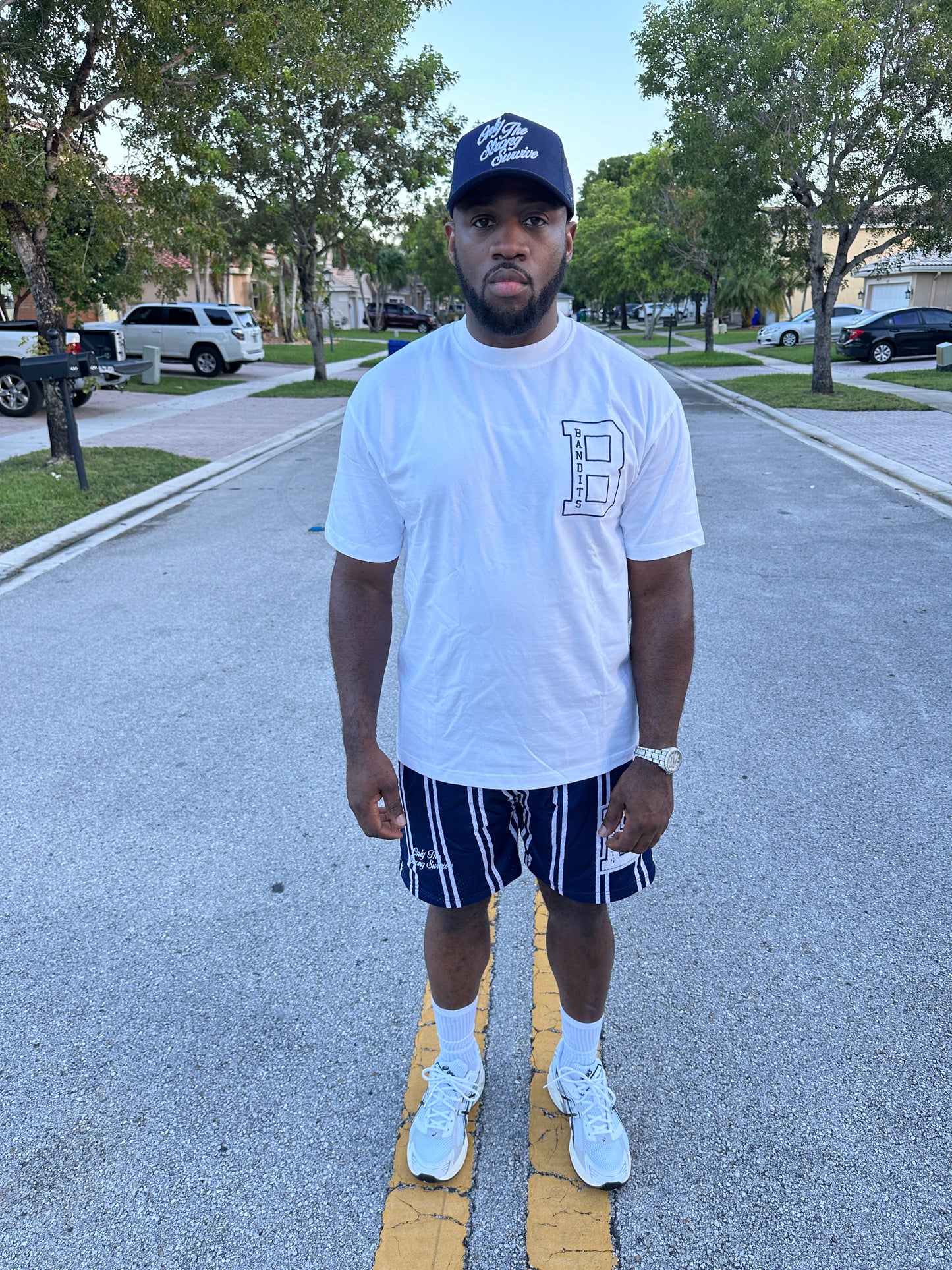 Bandits BND042 white tee E2