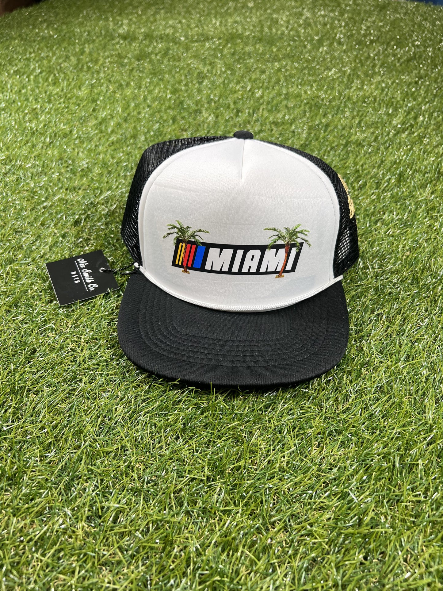 Miami Palm Trucker Hat (Blk/Wte)